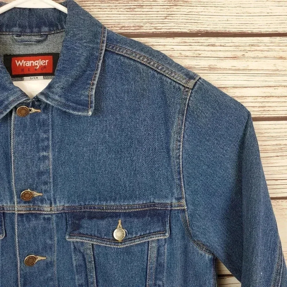 Wrangler Hero Men's Small Vintage Denim Jean Trucker Jacket